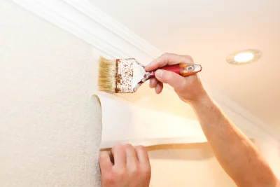 Pose de papier peint à Mandres — revêtements muraux et toiles de verre